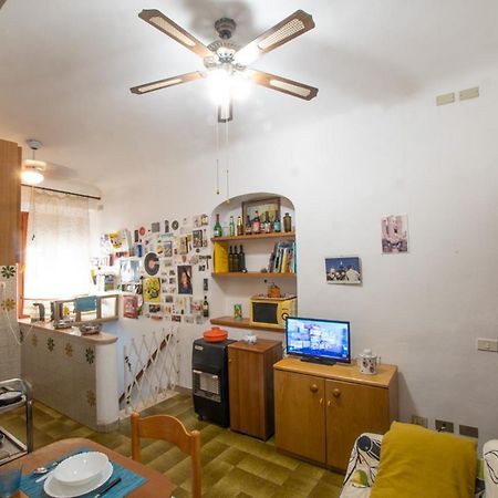Casa Vacanze Nel Centro Storico Di بورتوفيرّايو المظهر الخارجي الصورة